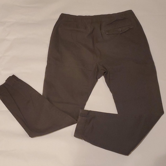 Mens drak gray drawstring banded bottom pants - Picture 3 of 3